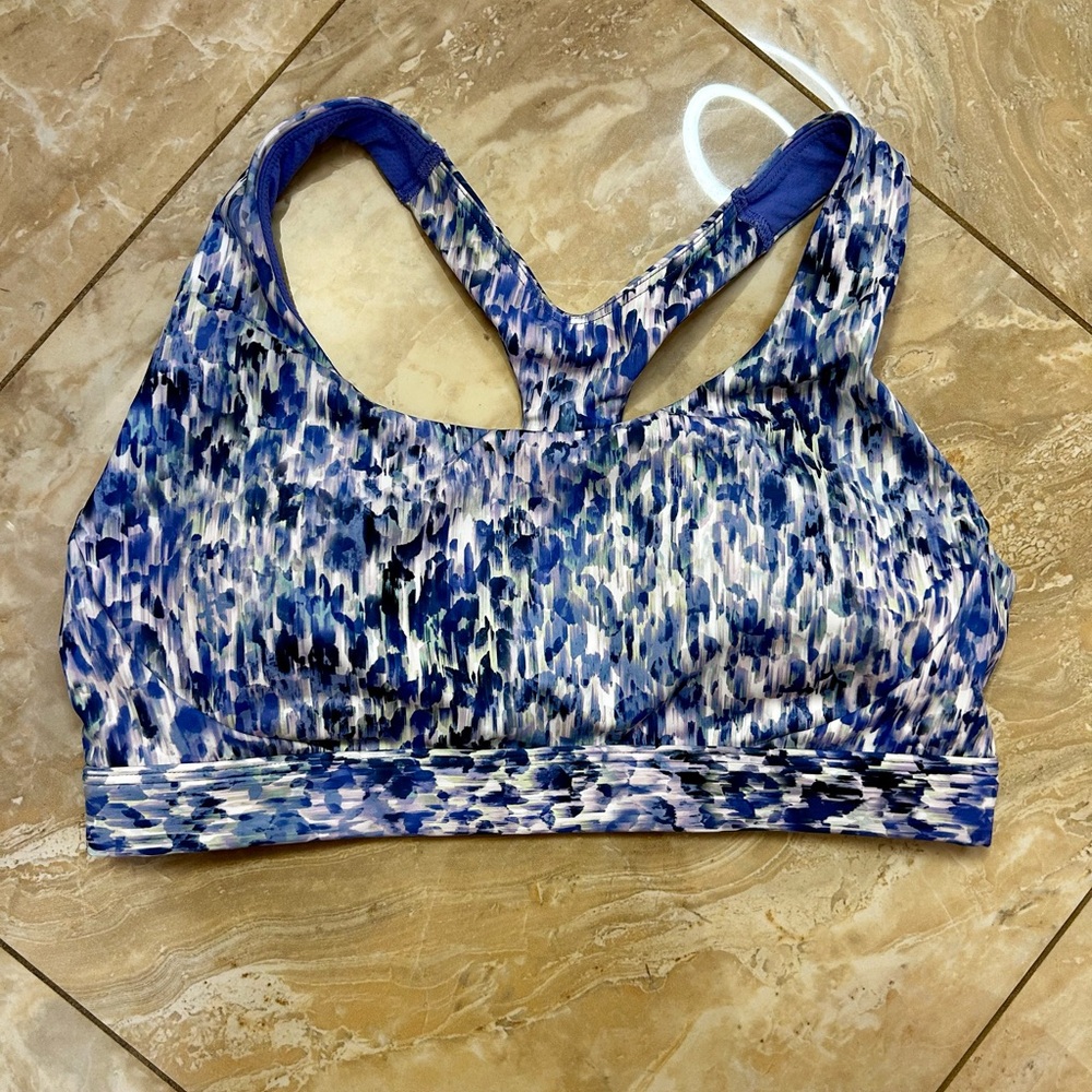 Athleta Ultimate Bra A-C Flare Abstract Blue